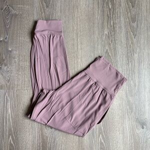 Athleta Salutation Jogger